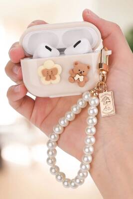 Airpods Pro 2. nesil uyumlu İnci Askılı Papyonlu Ayı Kulaklık Kılıfı - KVK PRİVACY
