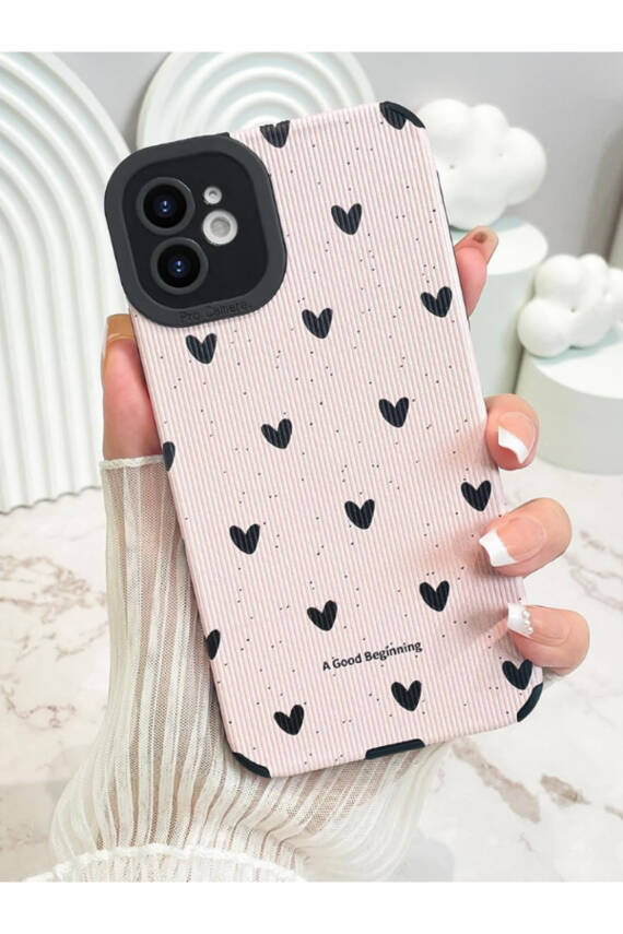iPhone 11 uyumlu Kılıf Siyah Kalp Desenli Kamera Korumalı Estetik Zarif Yumuşak Silikon Kapak - 1