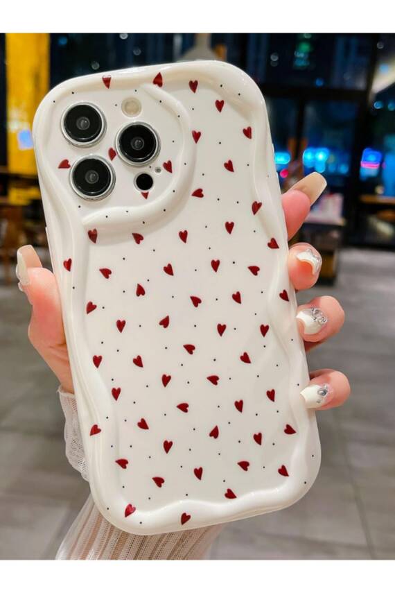 İphone 13 Pro max Uyumlu Kılıf Kırmızı Aşk Kalp Darbelere Karşı Dayanıklı Yumuşak Slikon Kapak Krem - 1