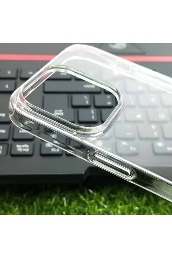 iPhone 15 Plus Sert Şeffaf Sararmaz İnce Kılıf Premium Ultra Net Kılıf - 1